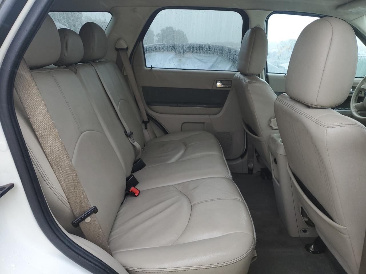2010 MERCURY Mariner