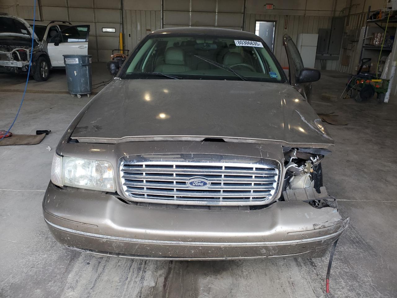 2005 FORD Crown Victoria