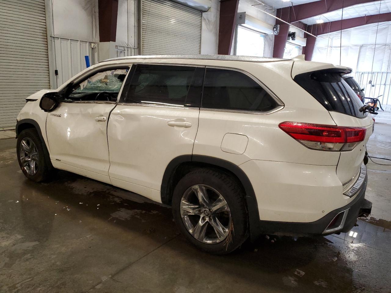 2018 TOYOTA HIGHLANDER