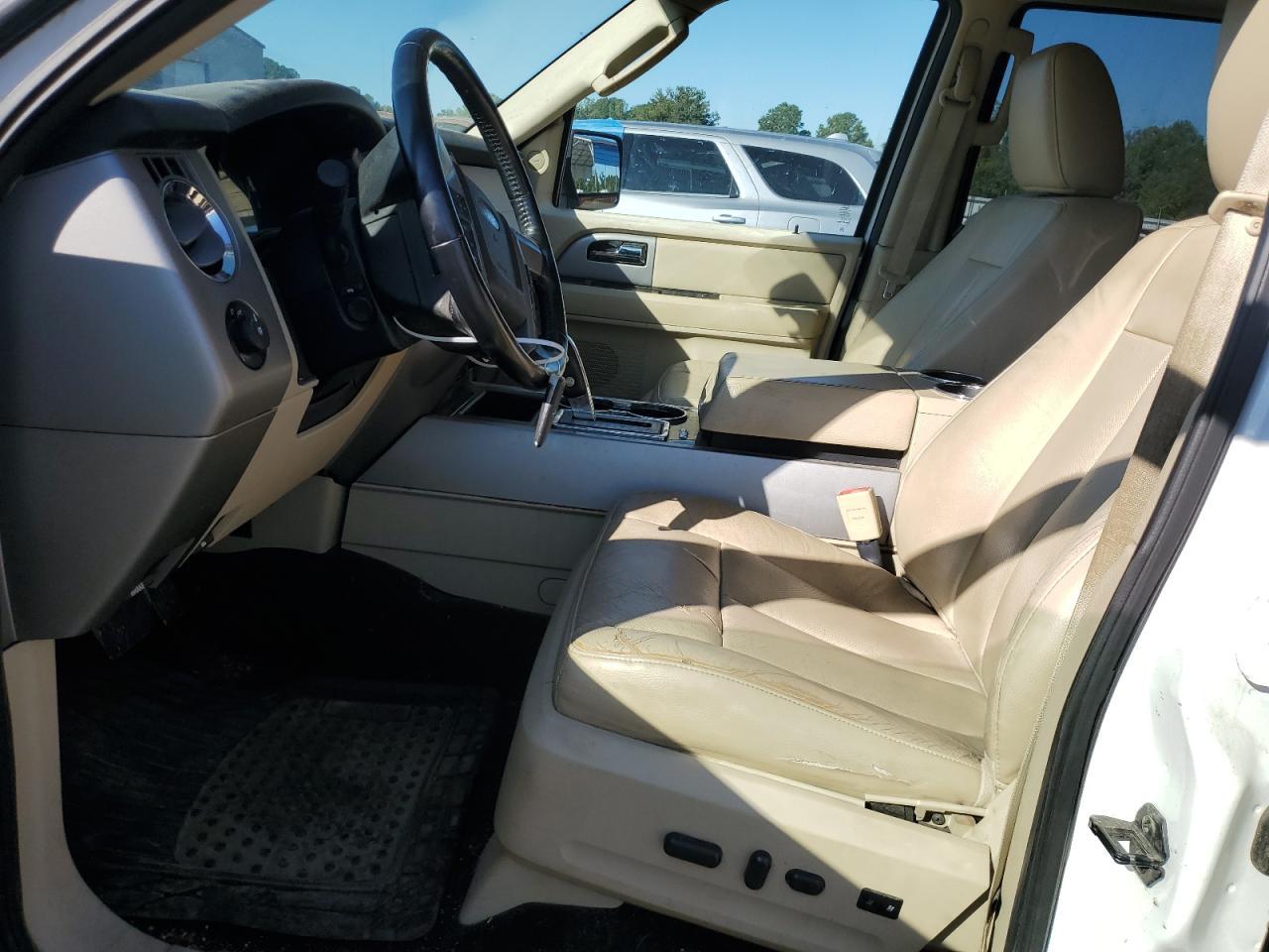 2016 FORD Expedition