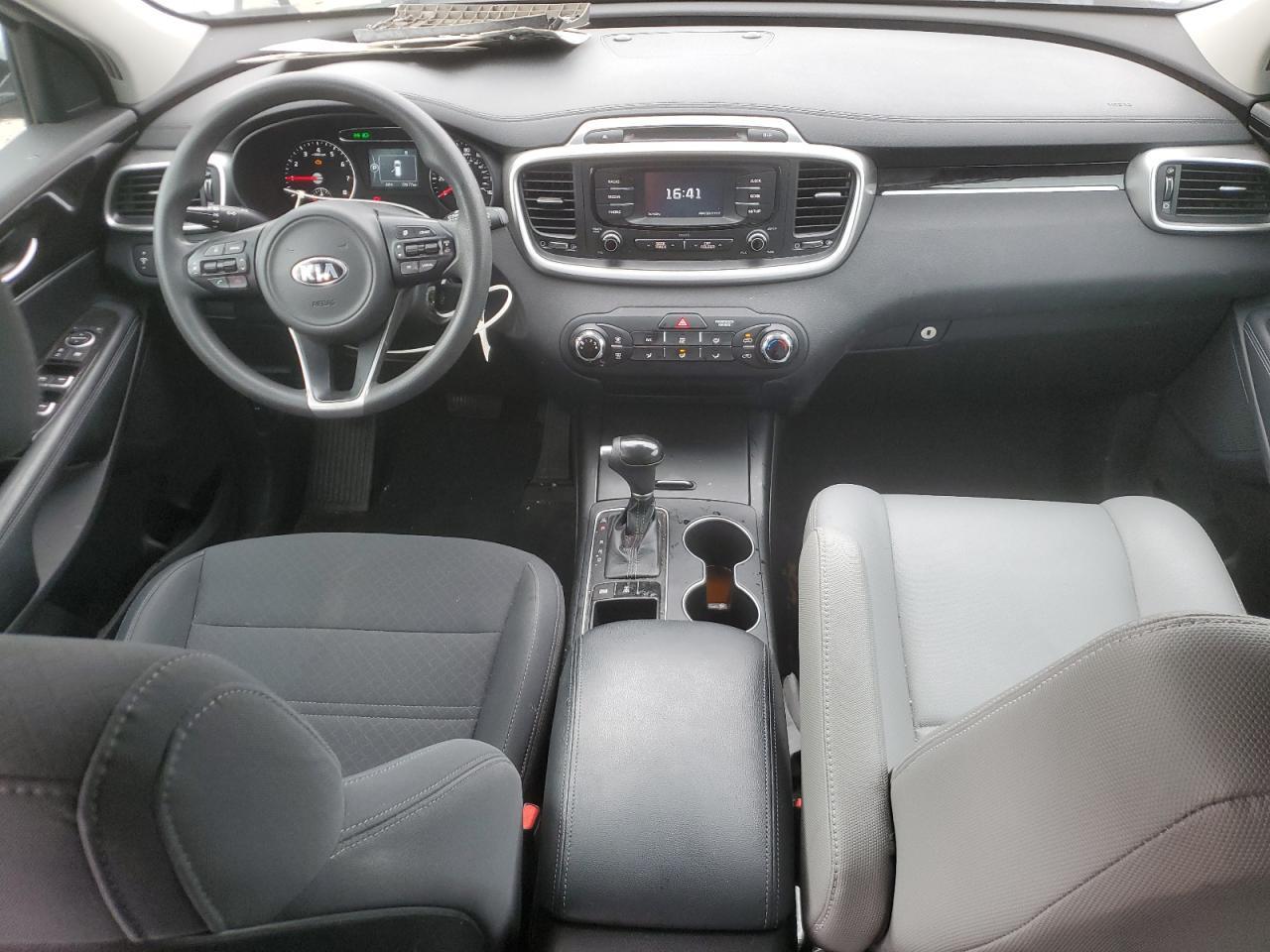 2017 KIA SORENTO