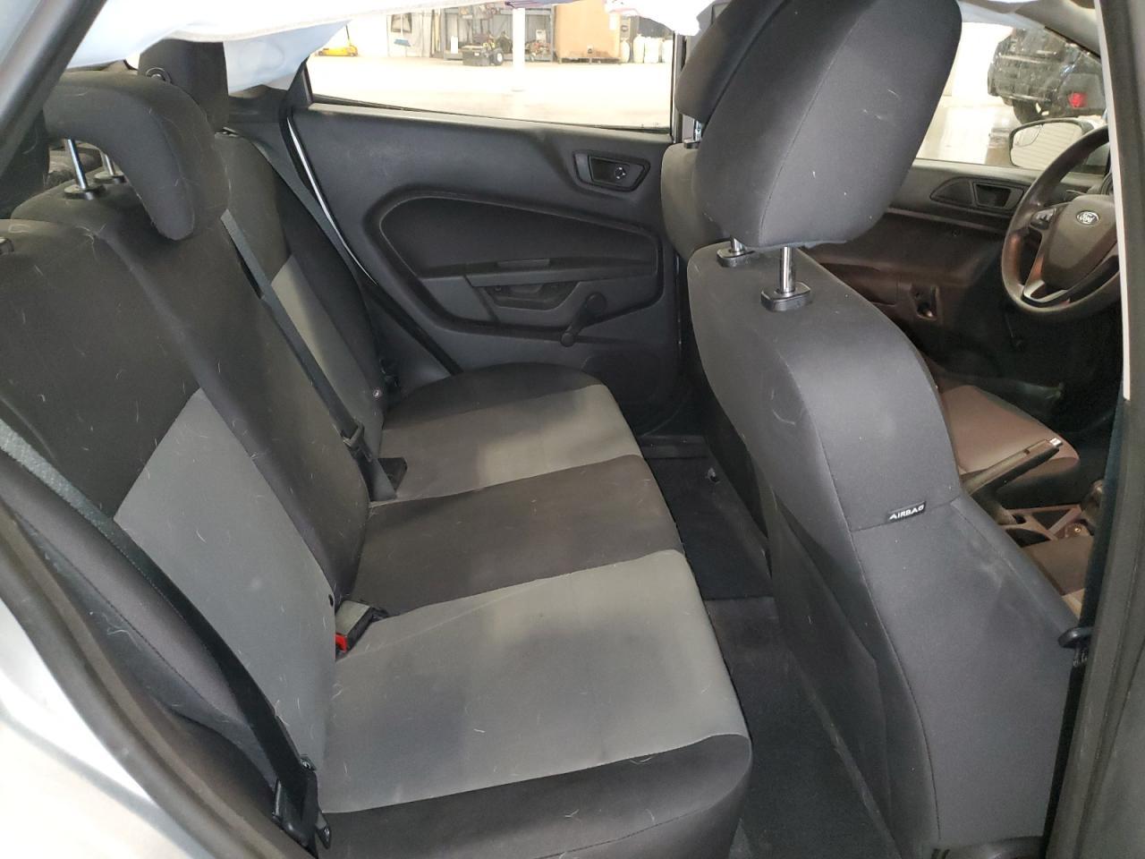 2015 FORD Fiesta