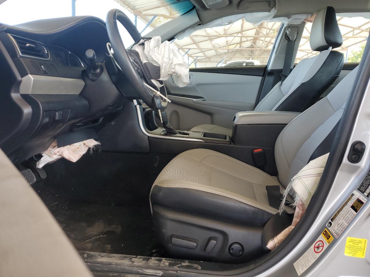 2017 TOYOTA CAMRY
