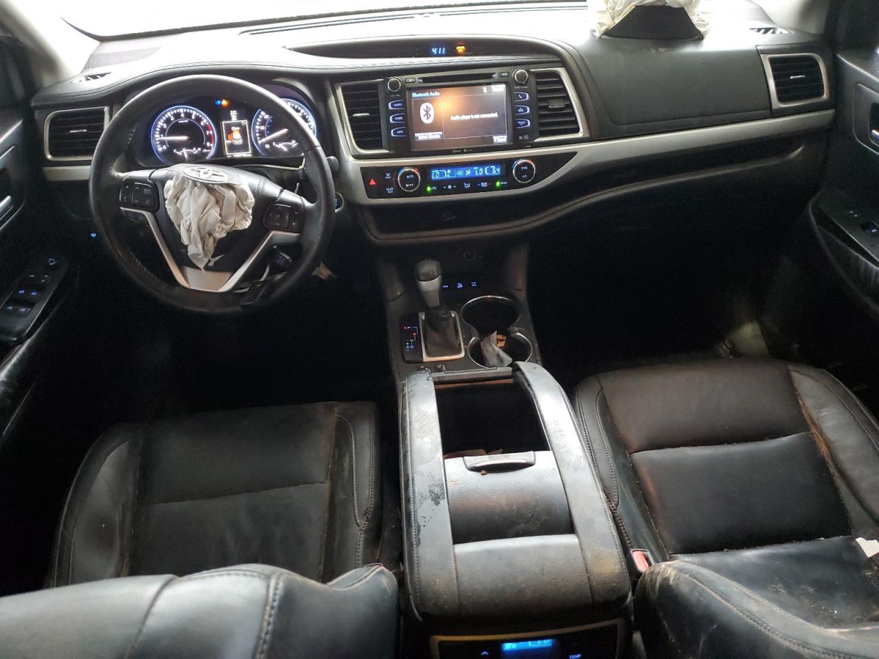 2015 TOYOTA HIGHLANDER