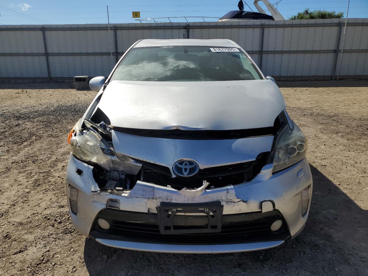 2015 TOYOTA PRIUS