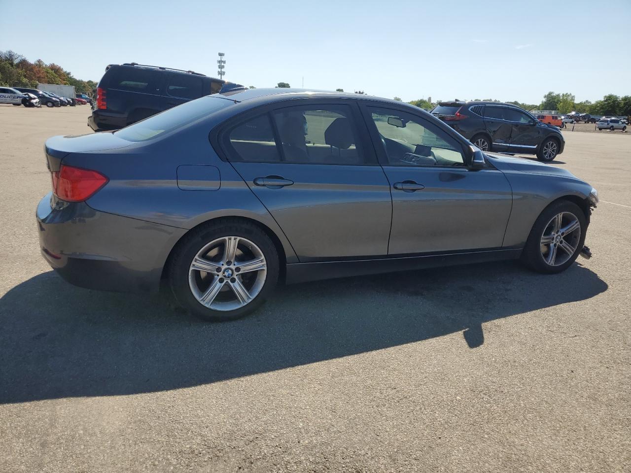 2014 BMW 3 SERIES