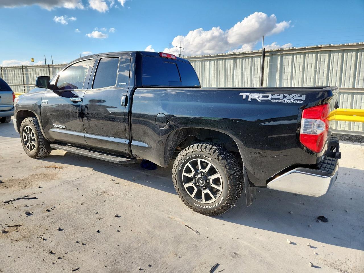 2018 TOYOTA TUNDRA