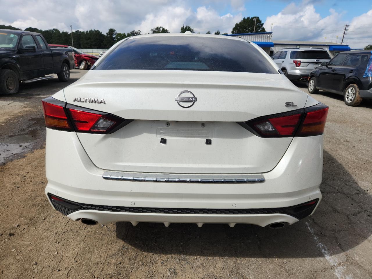2023 NISSAN ALTIMA