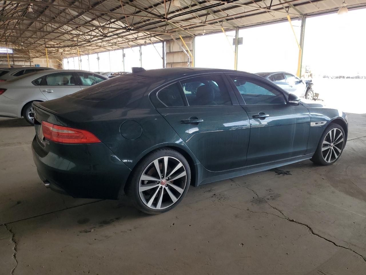 2017 JAGUAR XE