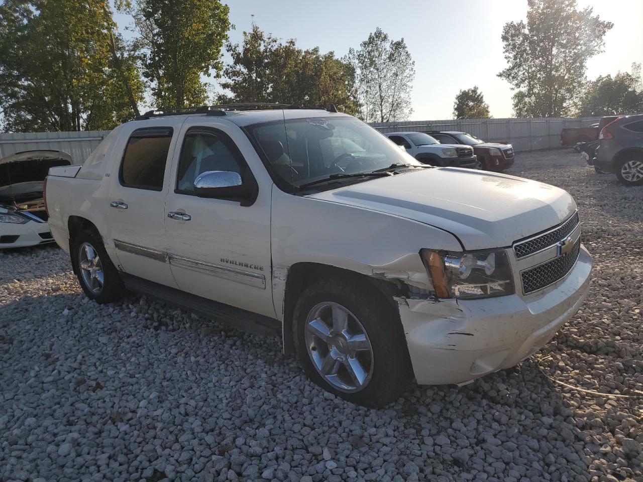 2012 CHEVROLET Avalanche