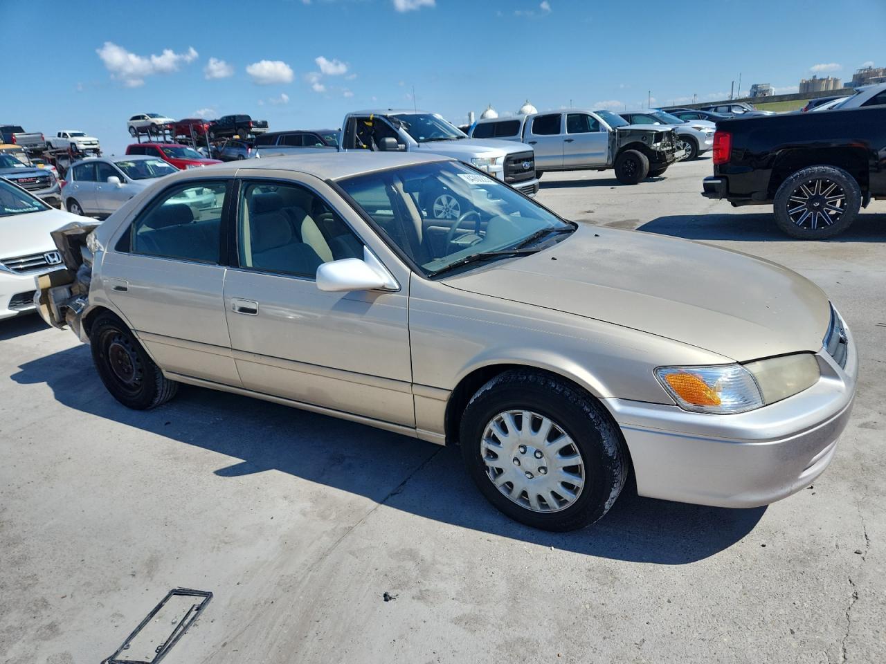 2000 TOYOTA CAMRY