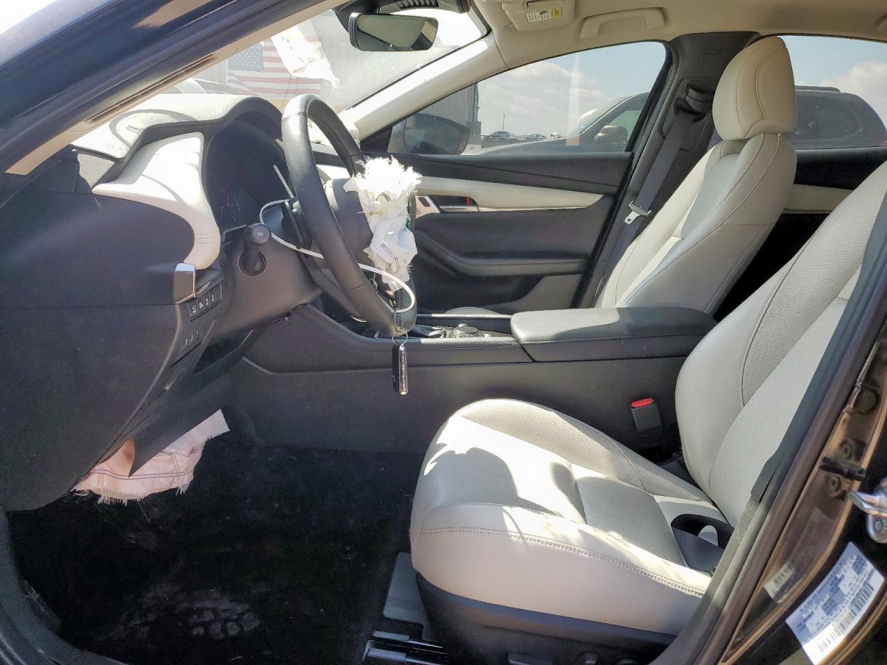 2025 MAZDA 3