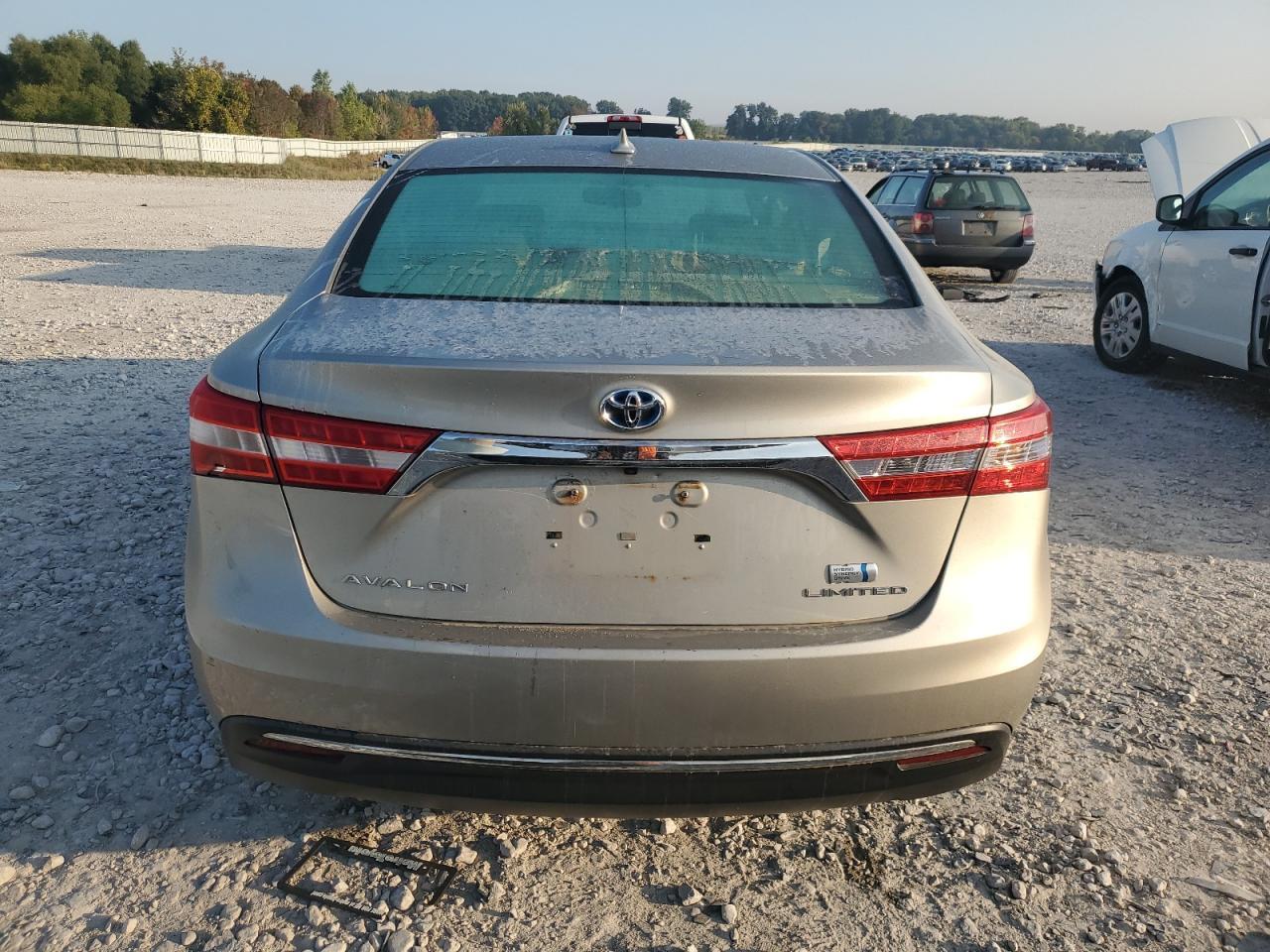 2015 TOYOTA Avalon