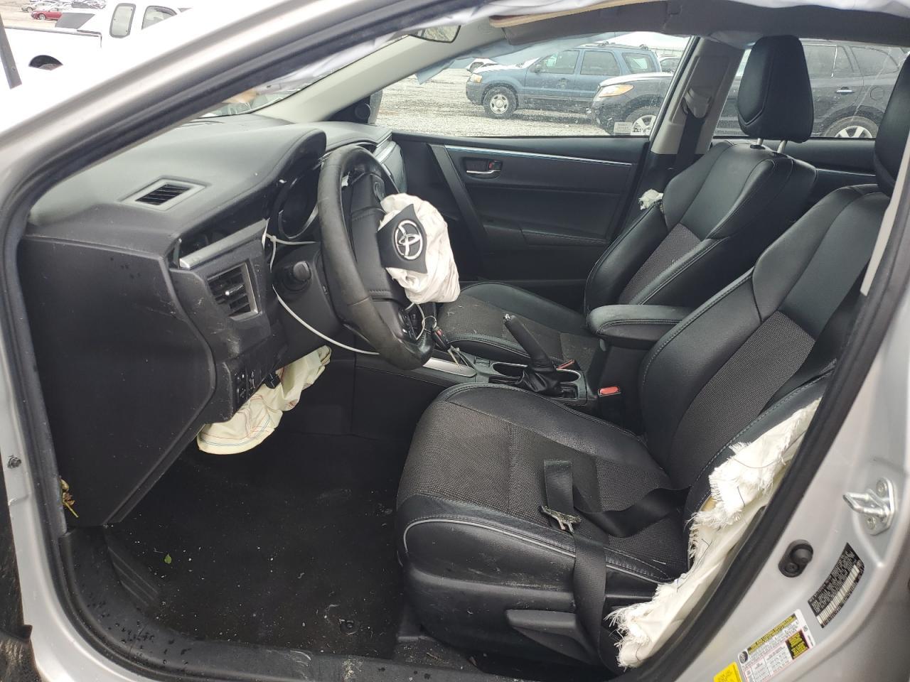2016 TOYOTA COROLLA
