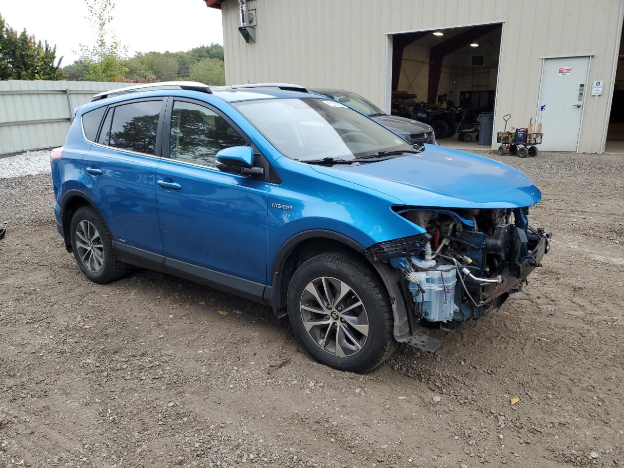 2016 TOYOTA RAV4