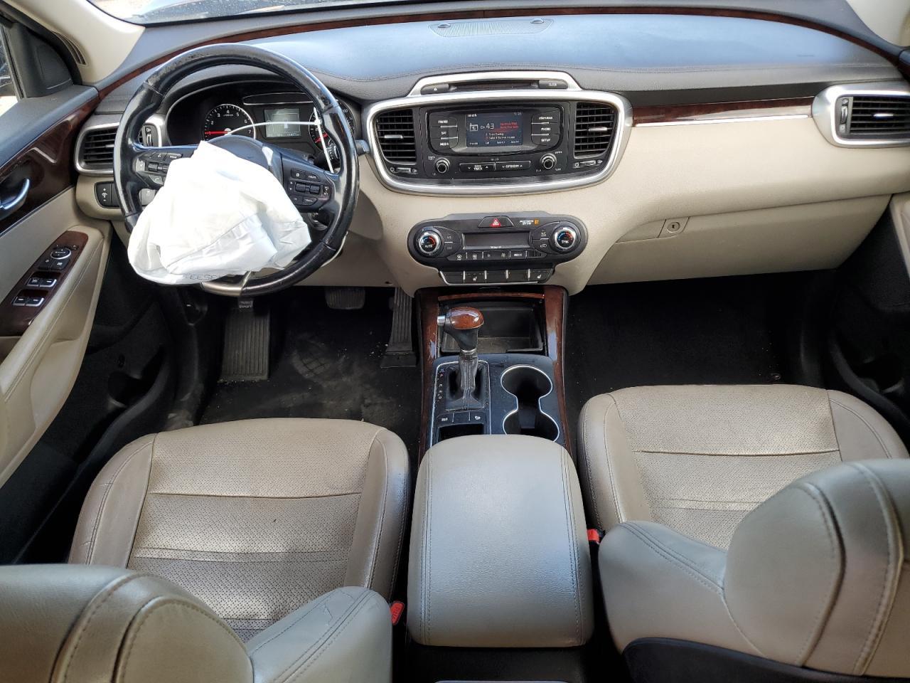 2016 KIA SORENTO