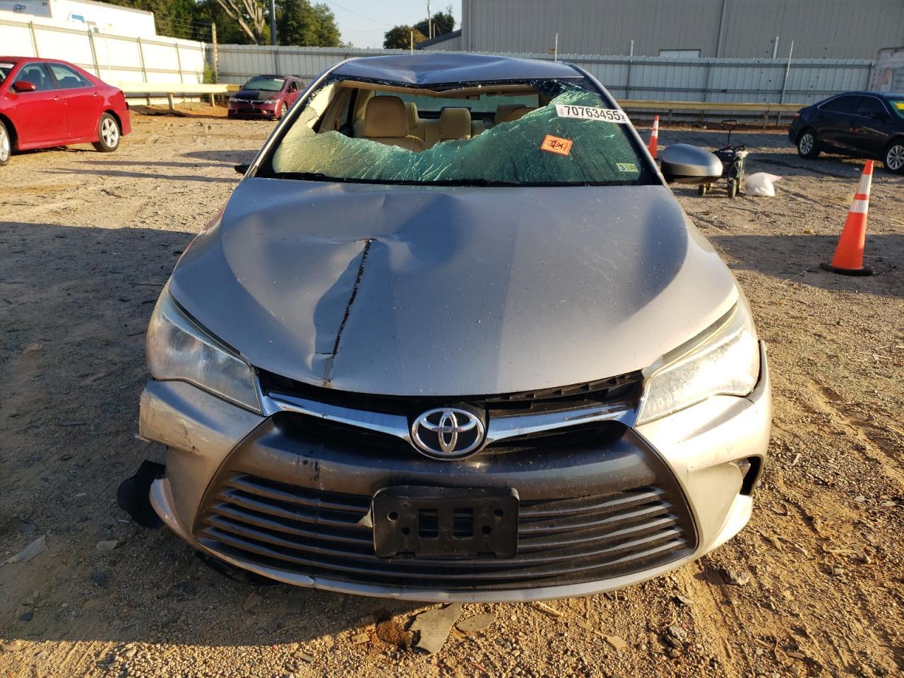 2016 TOYOTA CAMRY