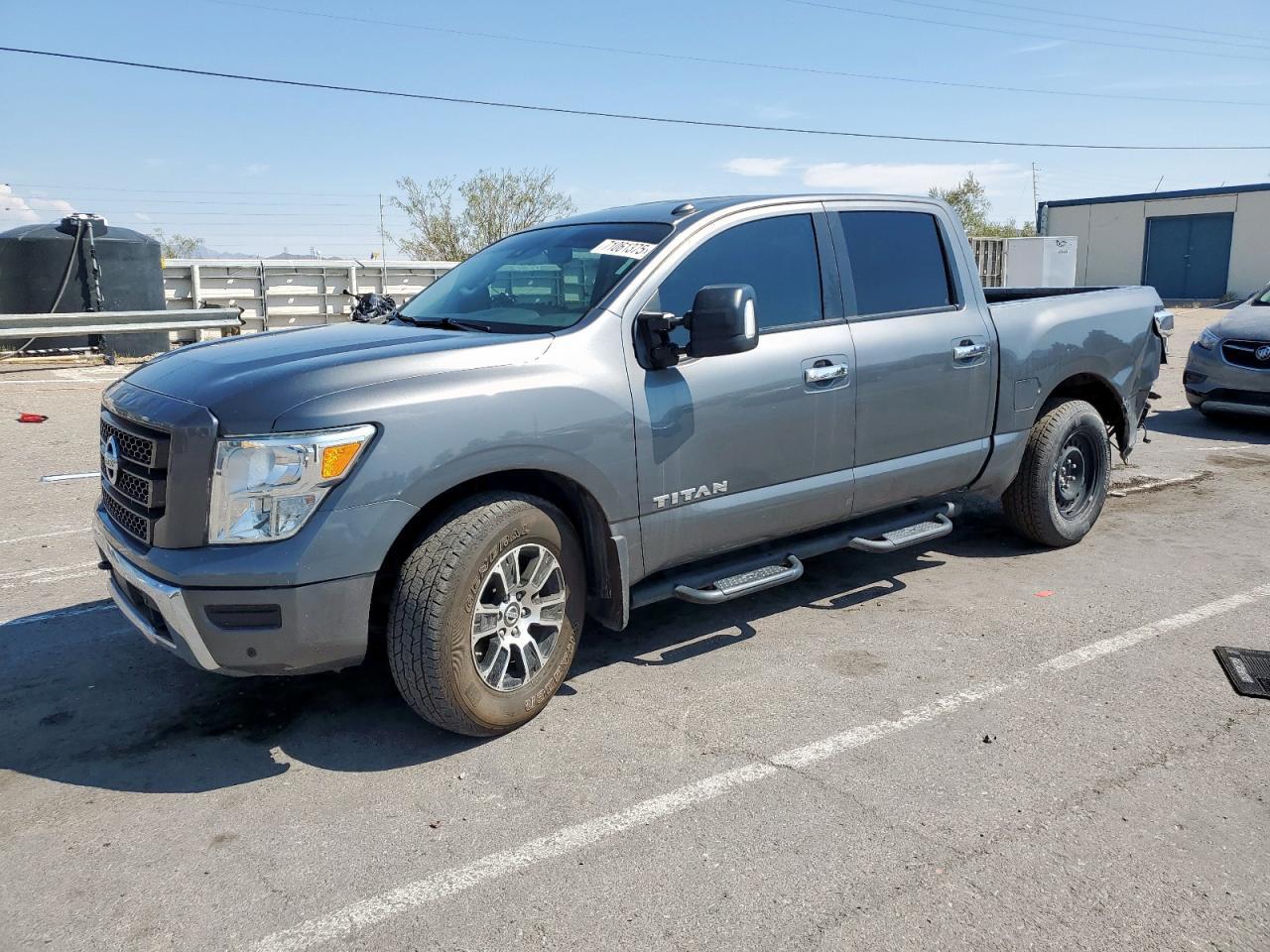 2021 NISSAN Titan