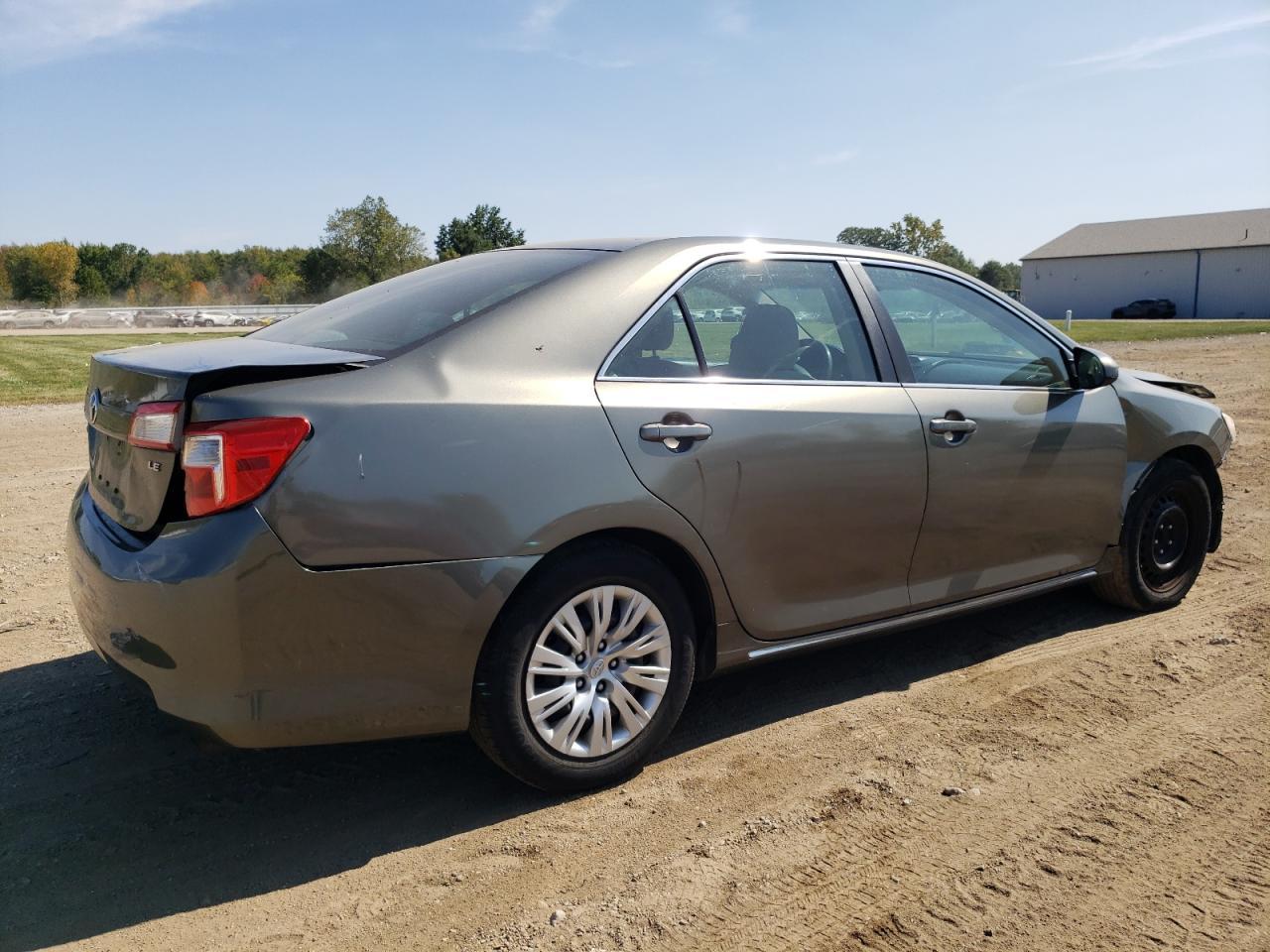 2012 TOYOTA CAMRY