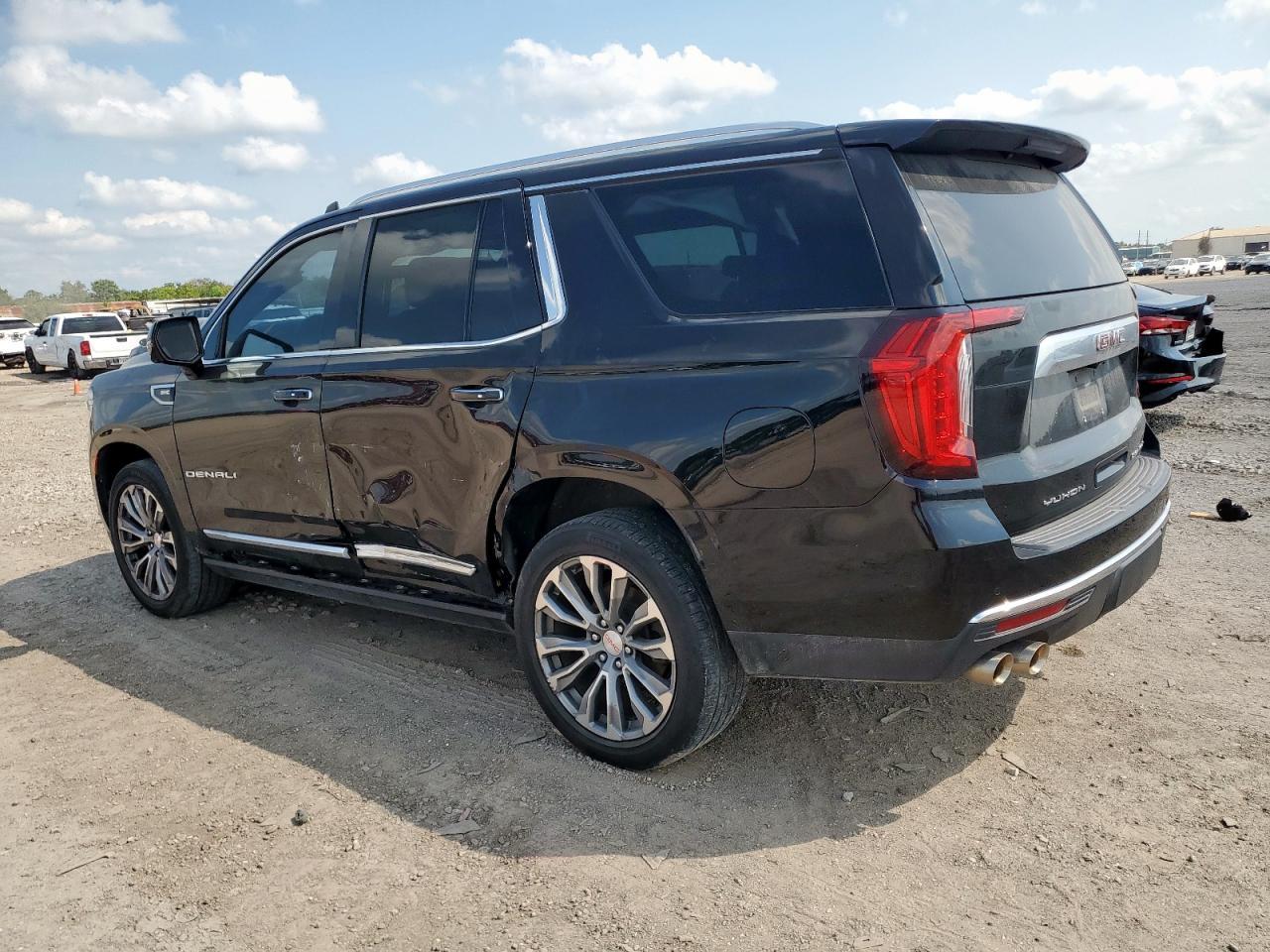 2021 GMC Yukon