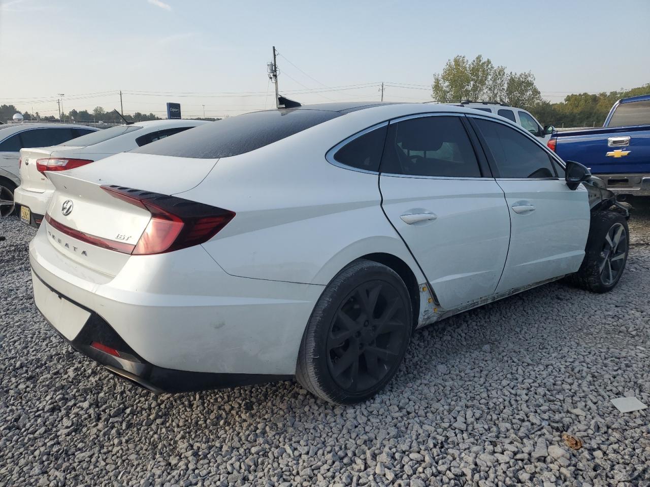 2022 HYUNDAI SONATA