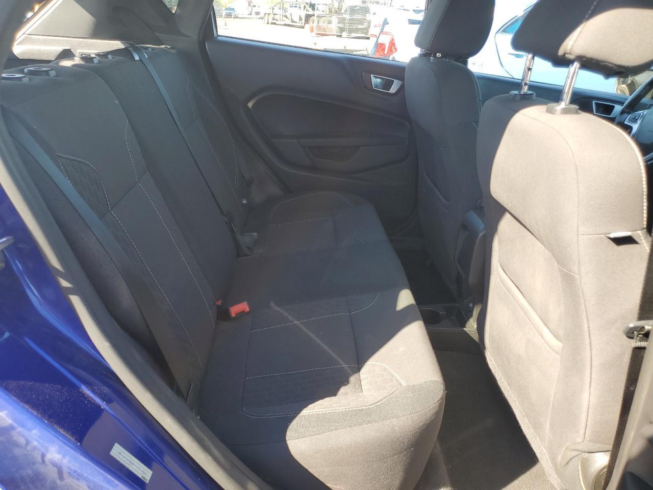 2015 FORD Fiesta