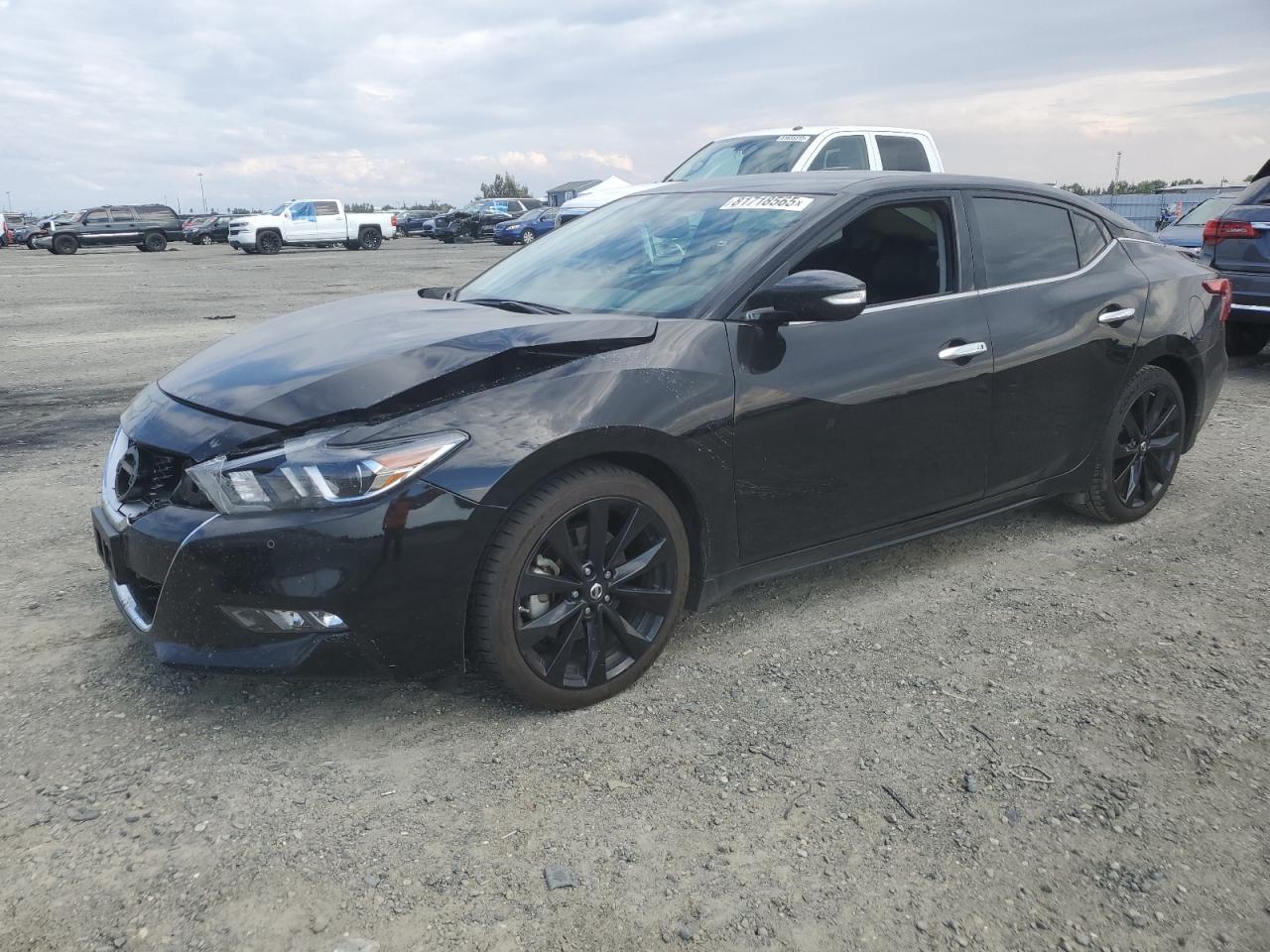 2017 NISSAN Maxima