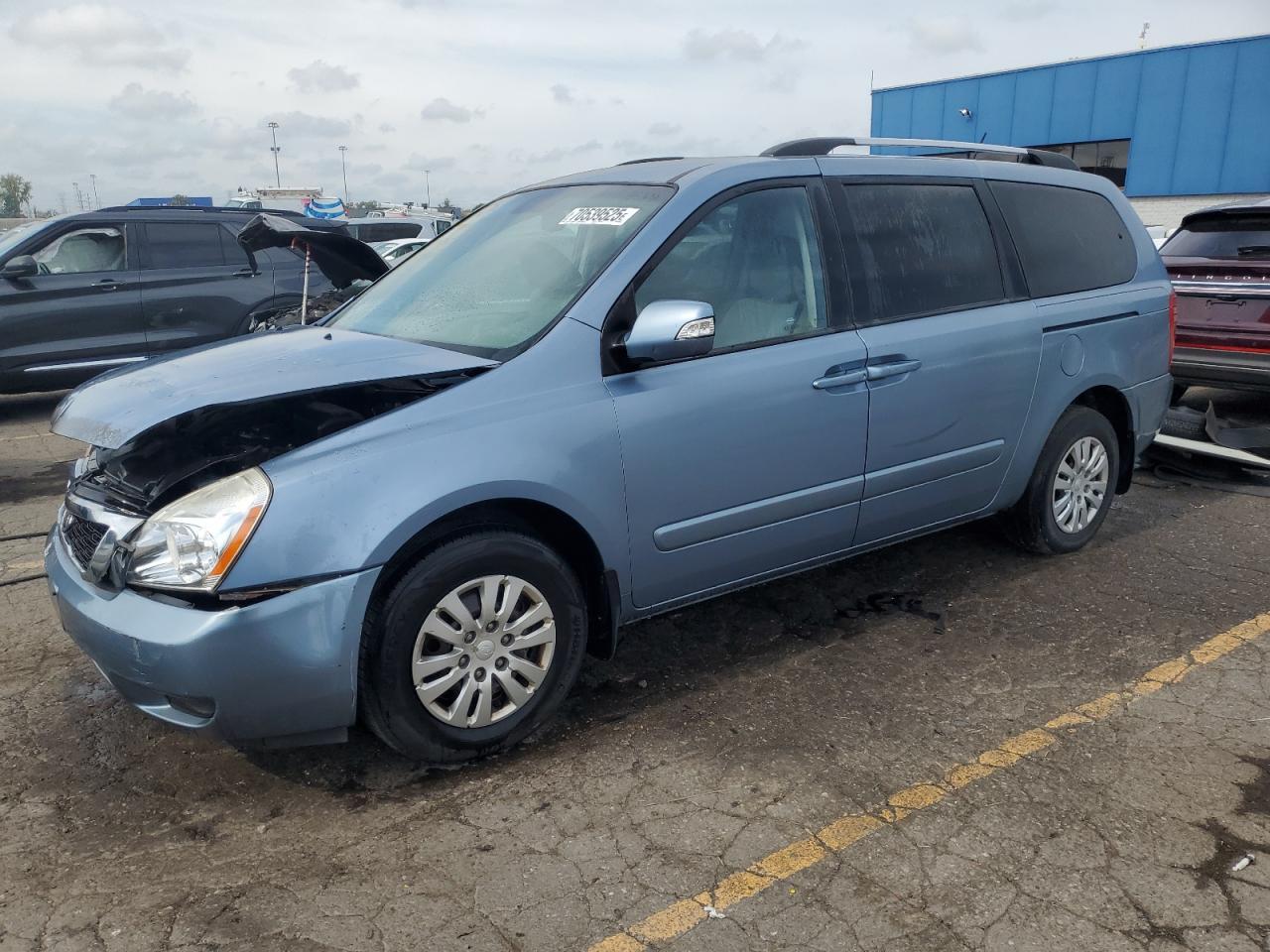 2012 KIA SEDONA