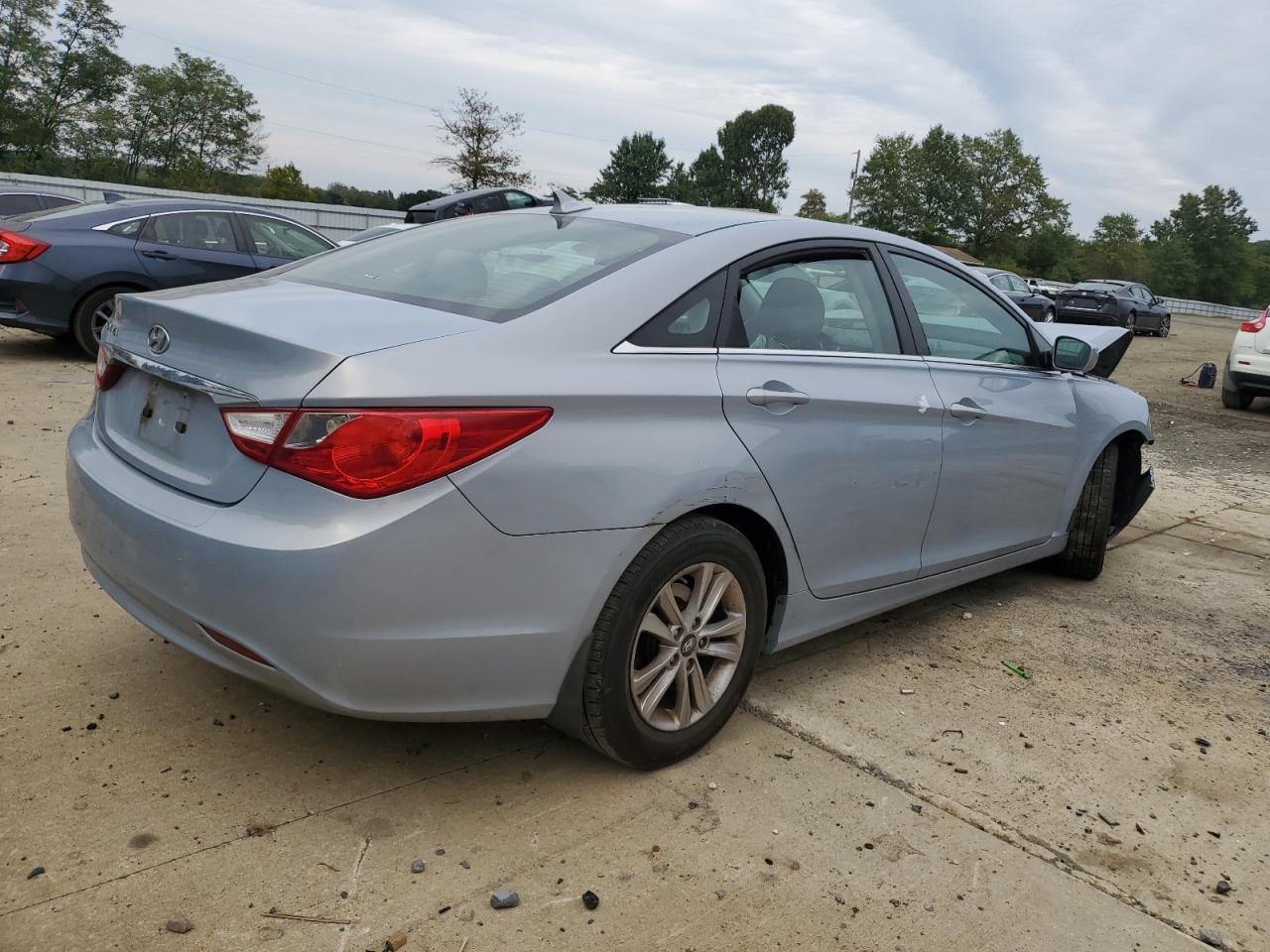 2011 HYUNDAI SONATA