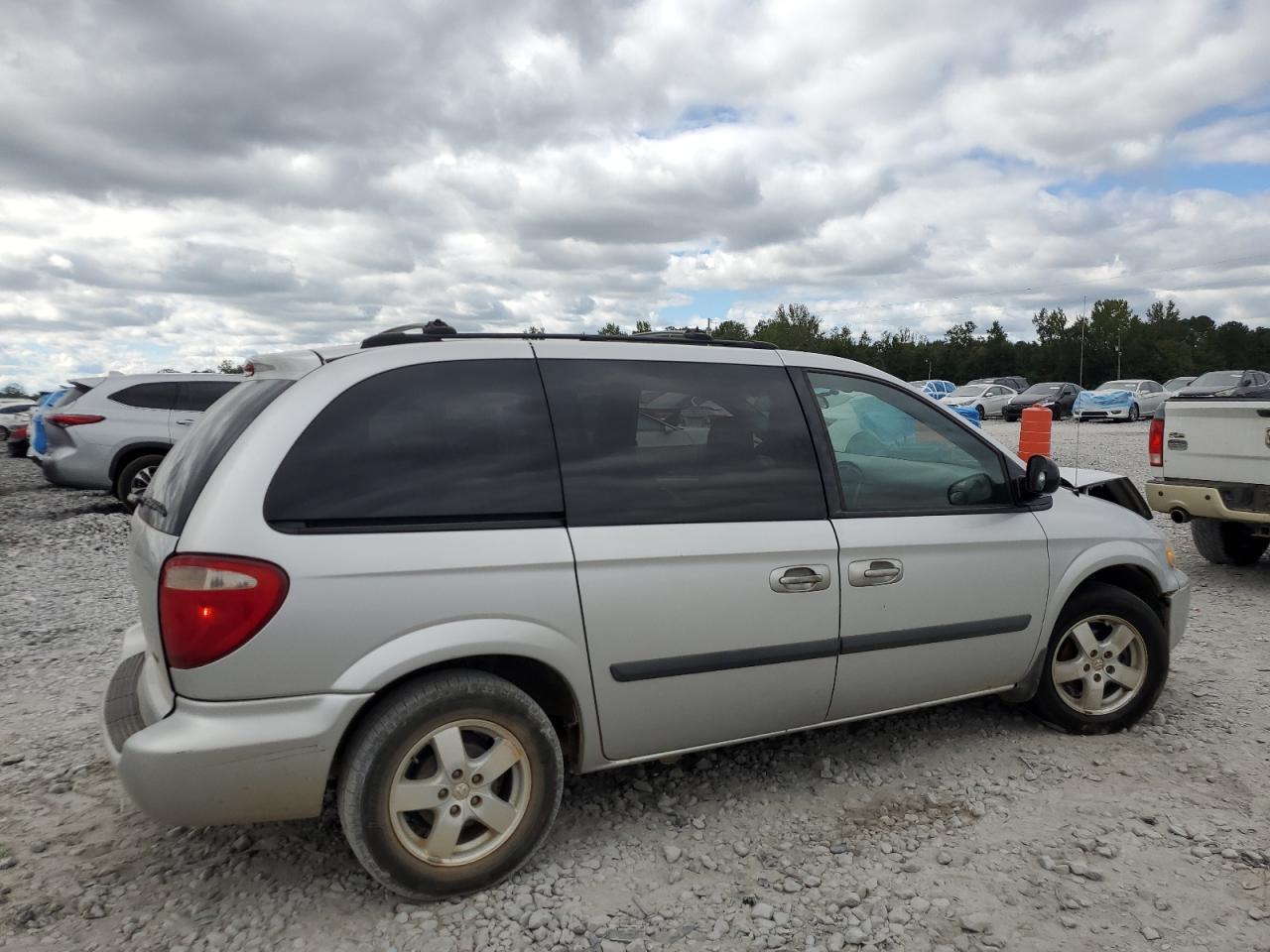 2005 DODGE CARAVAN