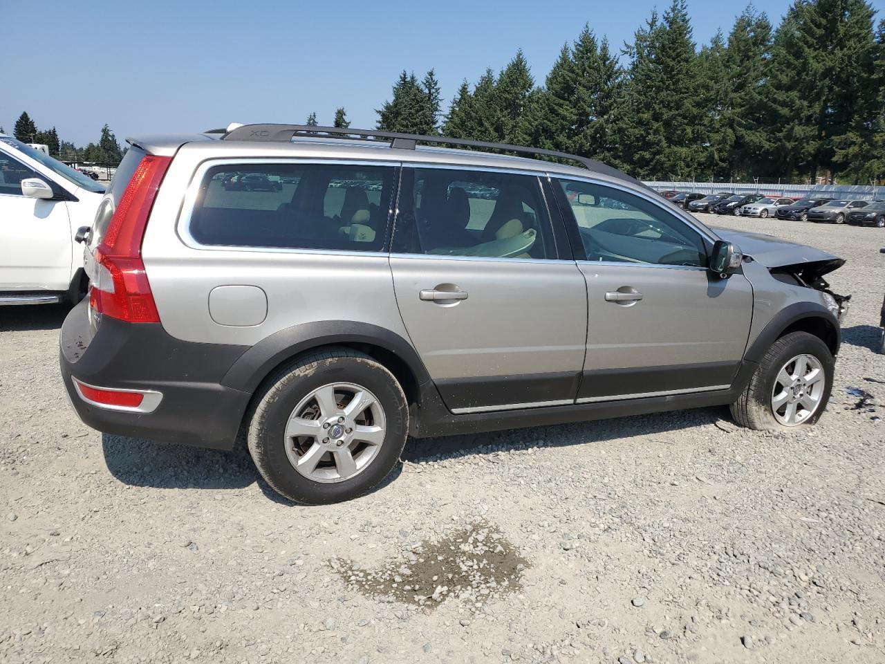 2011 VOLVO XC70