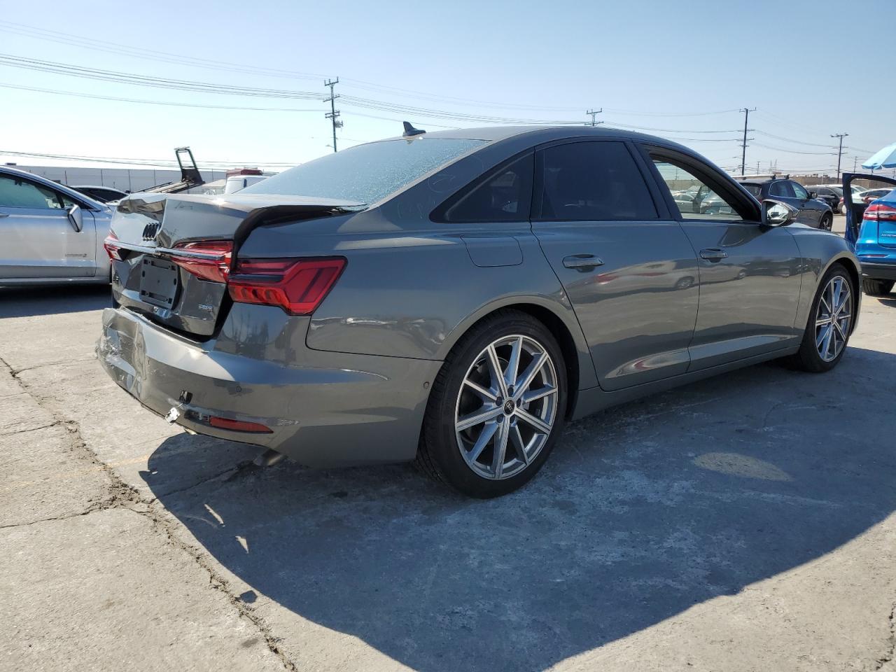 2025 AUDI A6