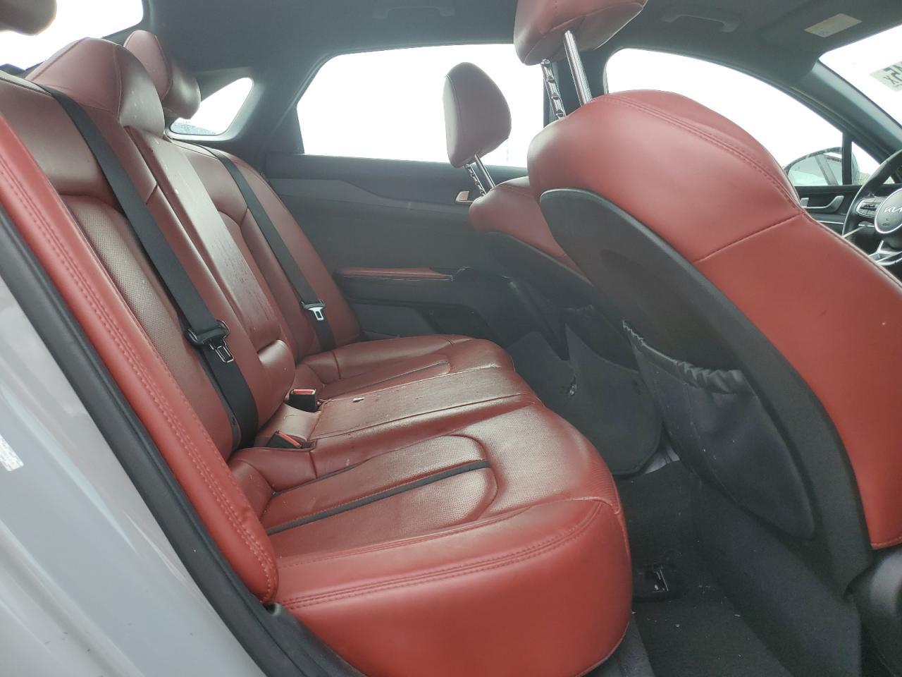 2024 KIA K5
