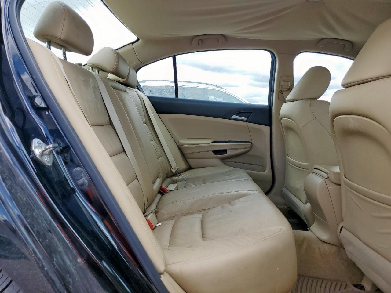 2012 HONDA ACCORD