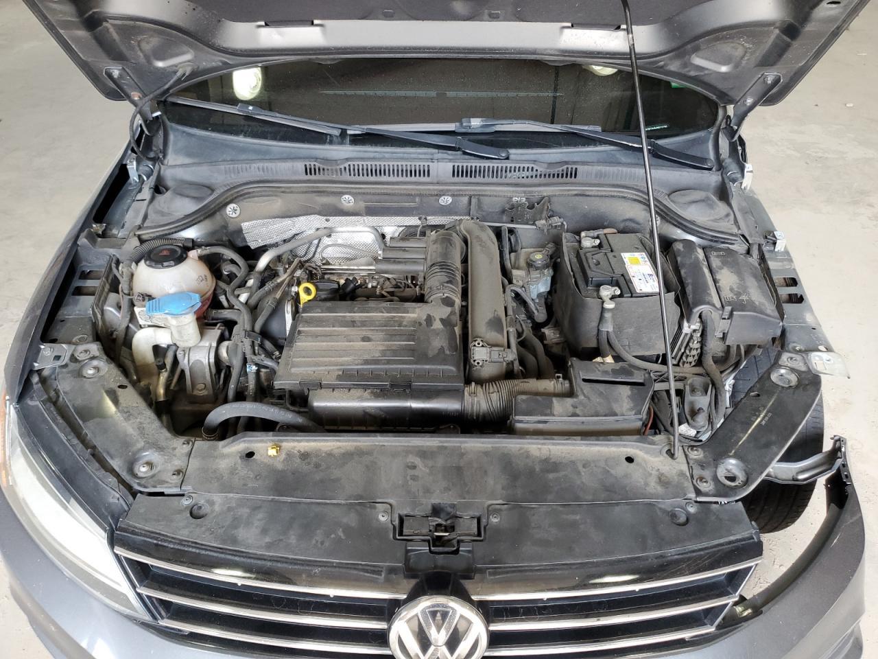 2018 VOLKSWAGEN JETTA