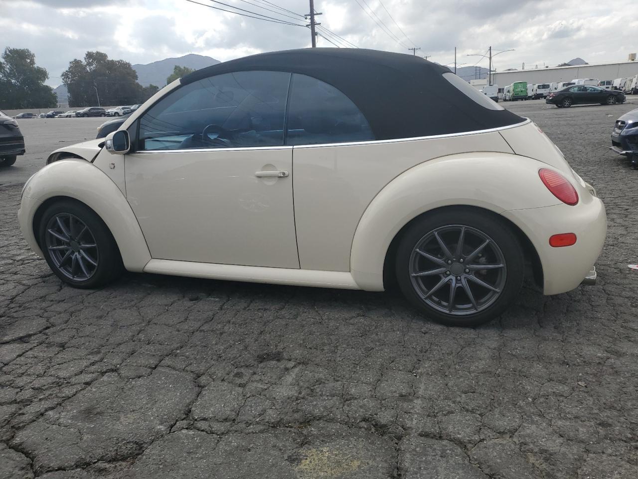 2003 VOLKSWAGEN Beetle