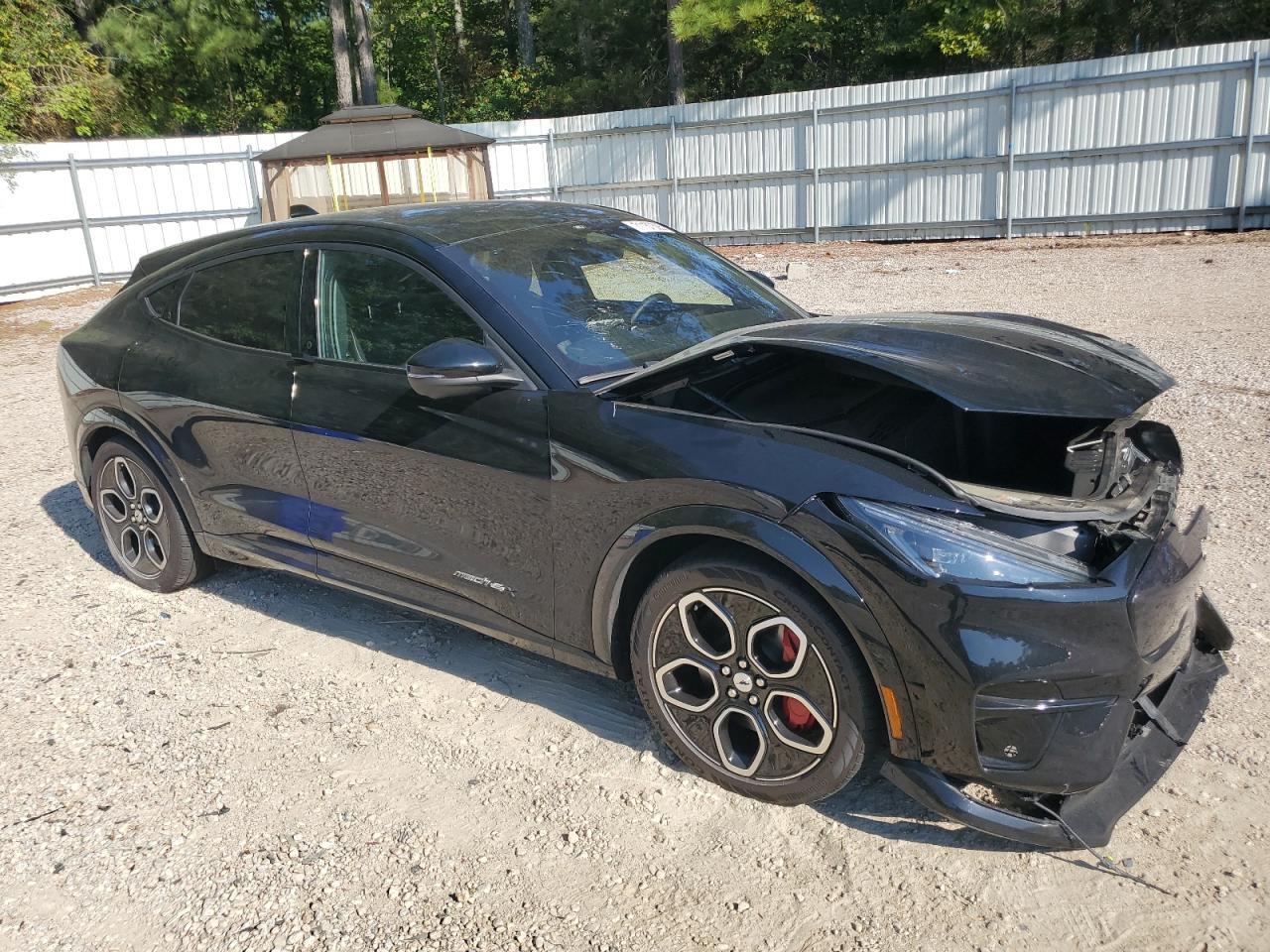 2023 FORD Mustang Mach-E