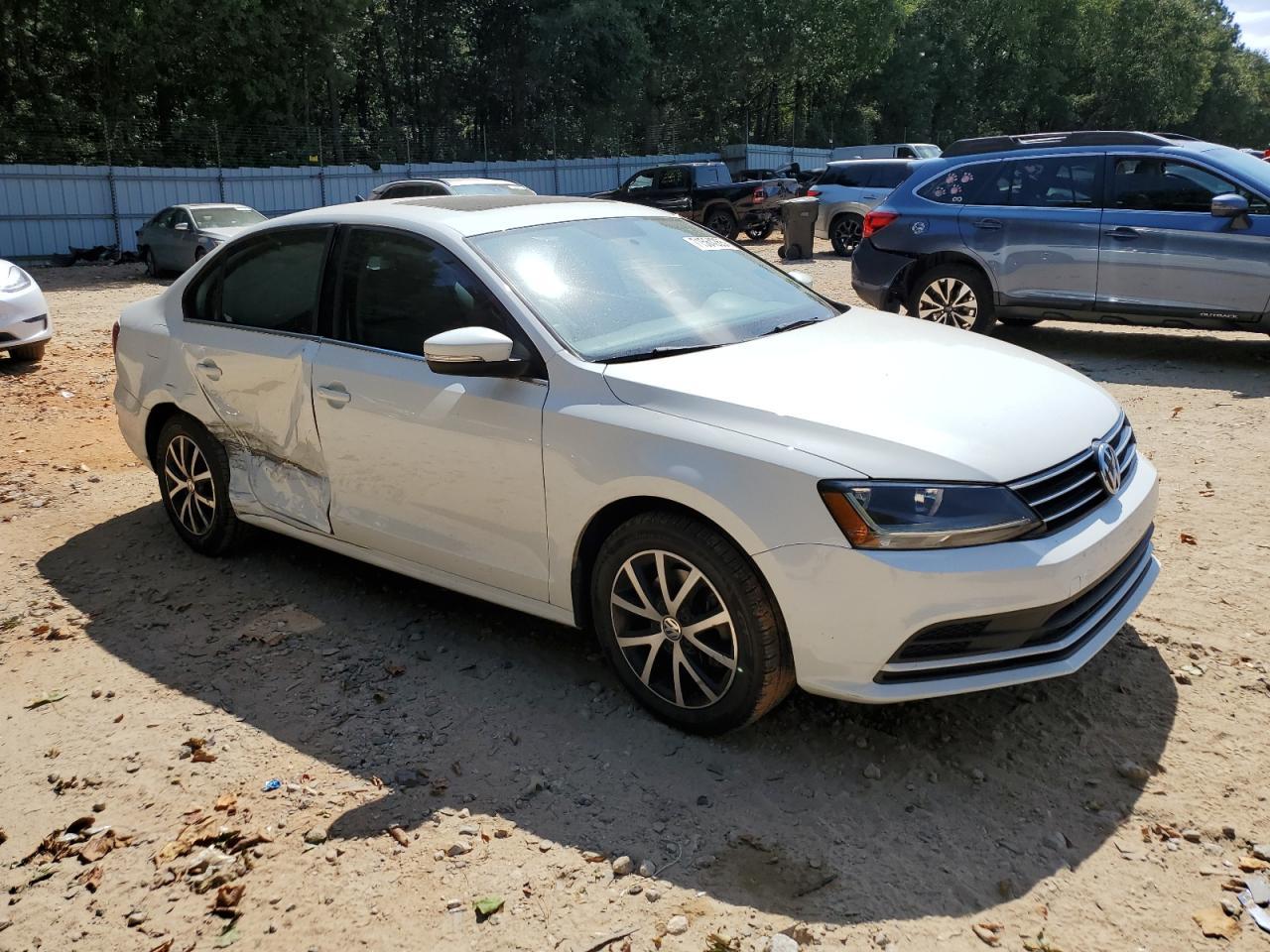 2017 VOLKSWAGEN JETTA
