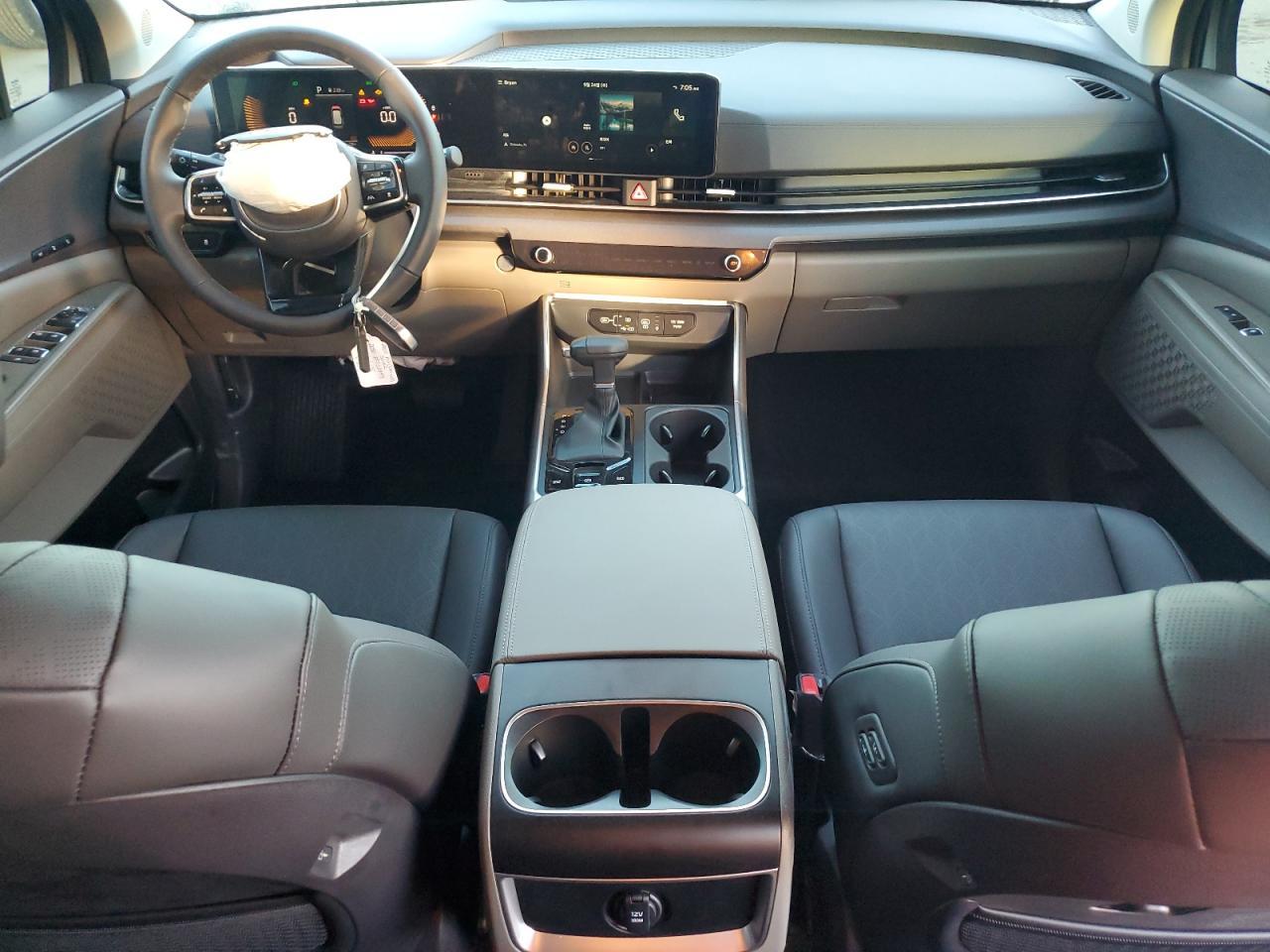 2026 KIA Carnival