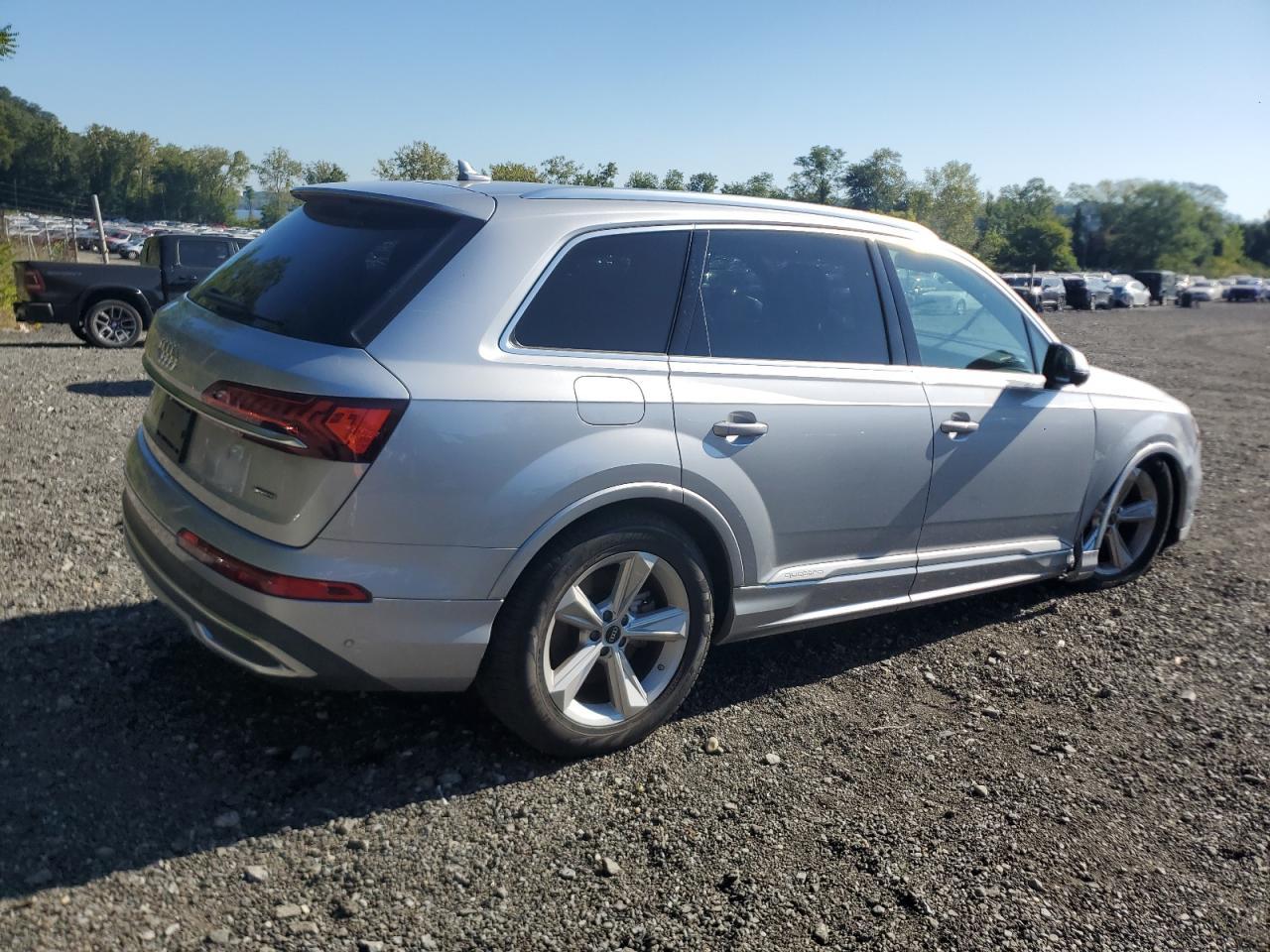 2022 AUDI Q7