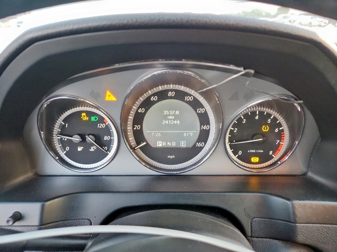 2011 MERCEDES-BENZ C-CLASS