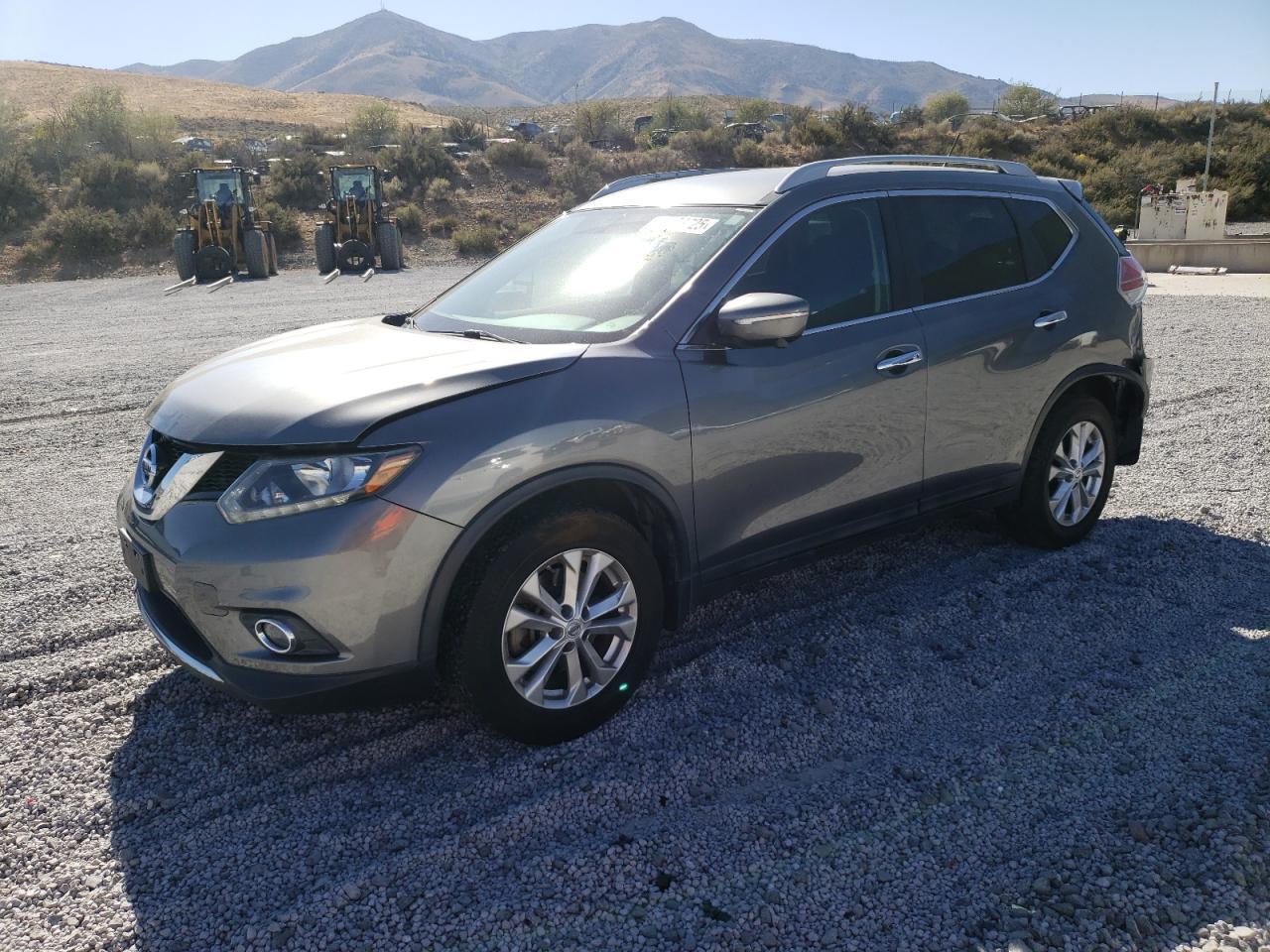 2015 NISSAN ROGUE