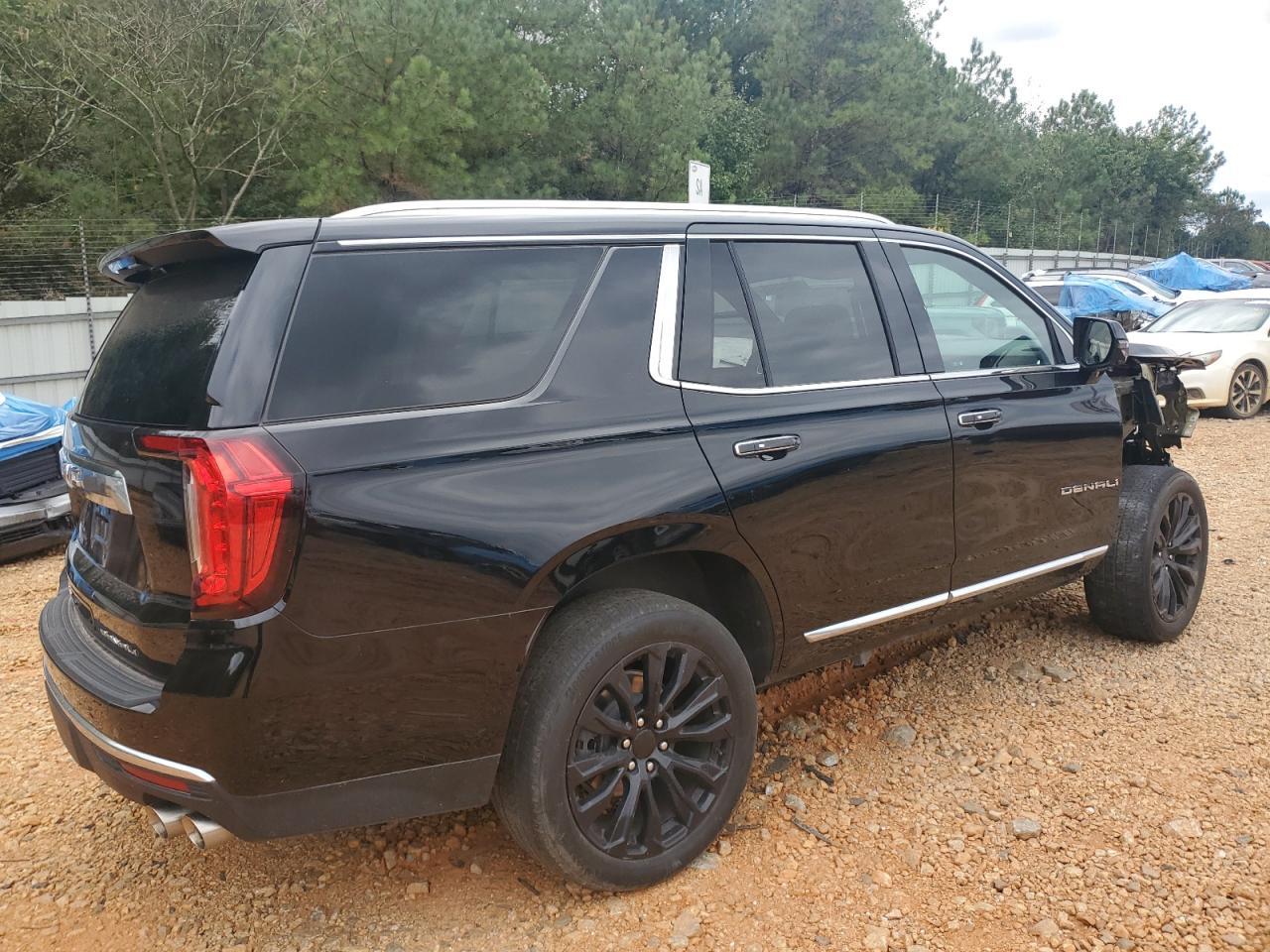 2022 GMC Yukon