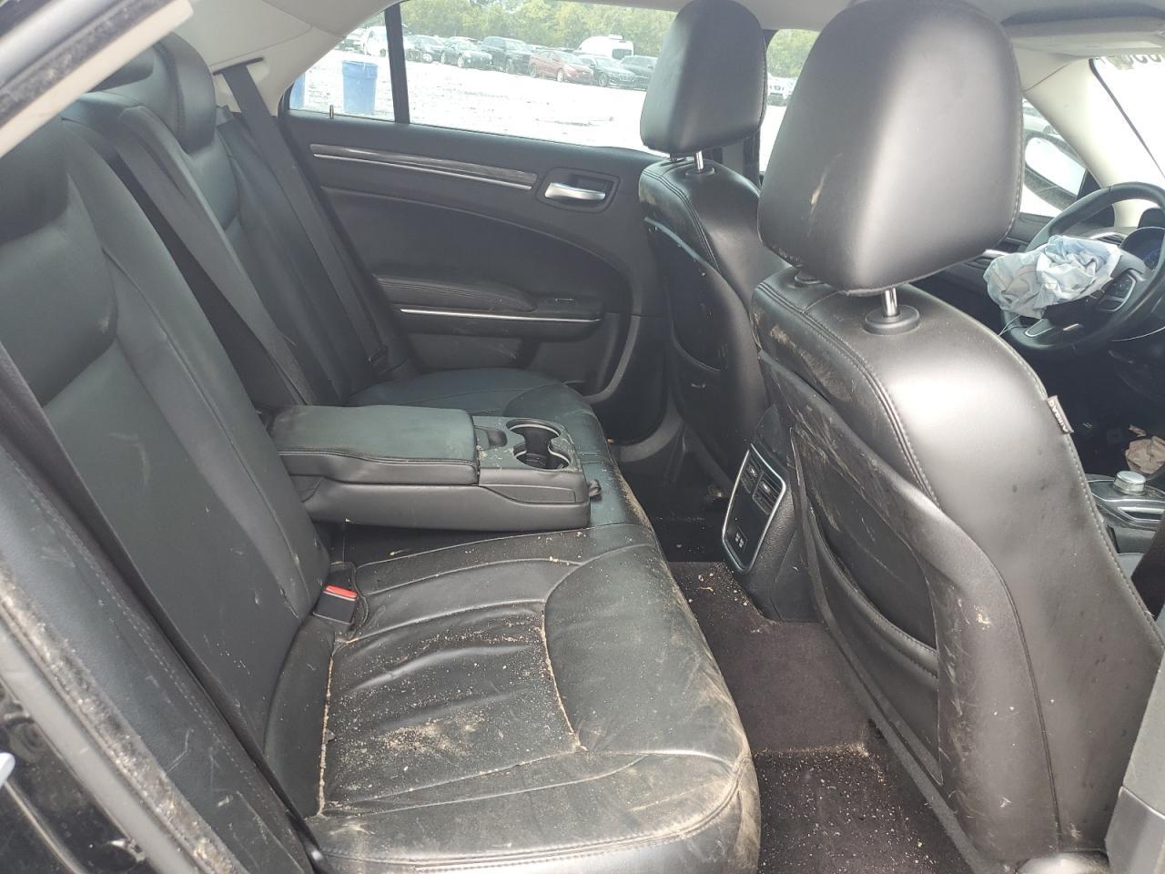 2018 CHRYSLER 300
