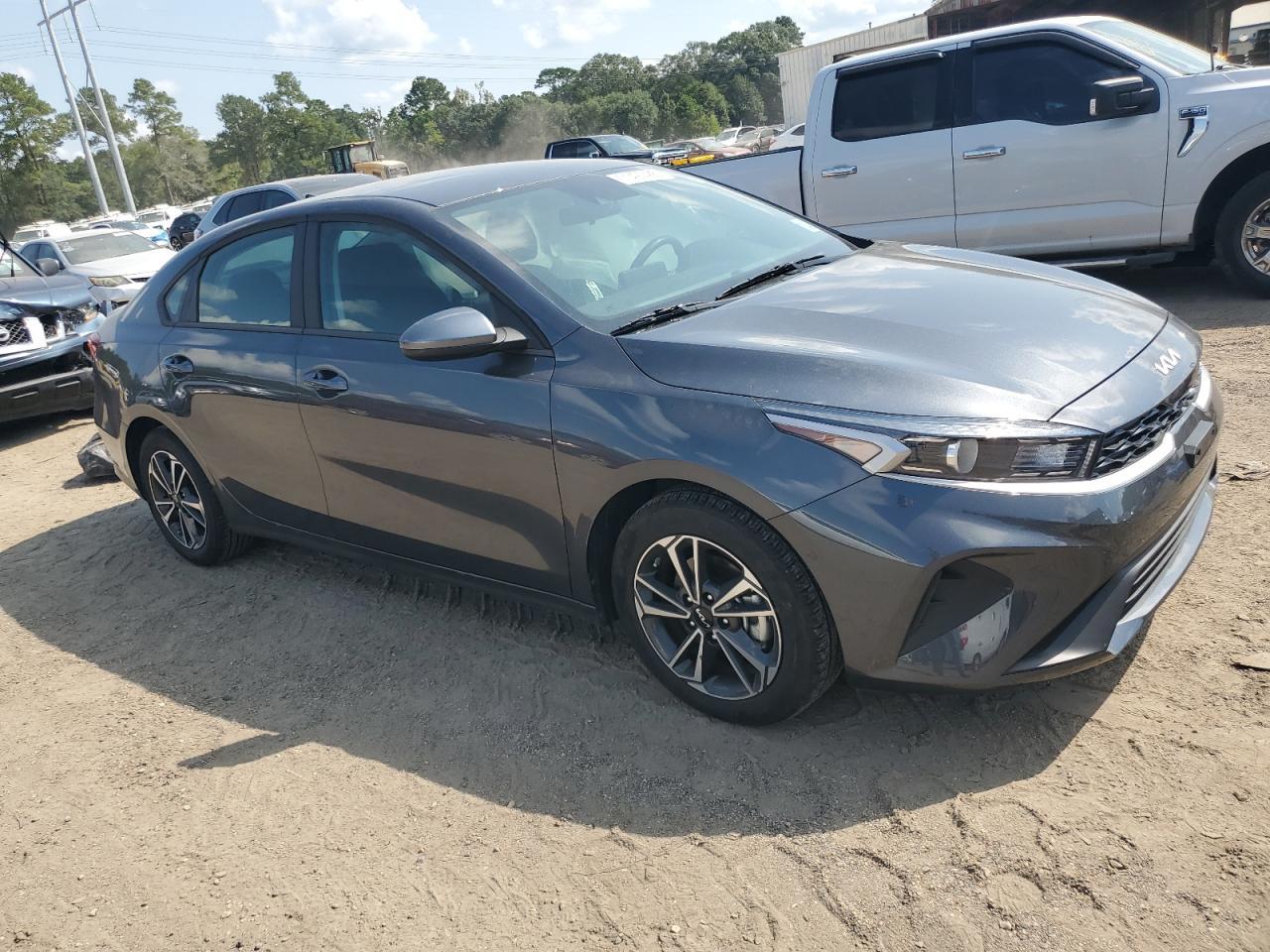 2024 KIA FORTE