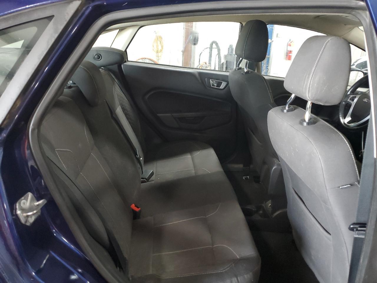 2016 FORD Fiesta