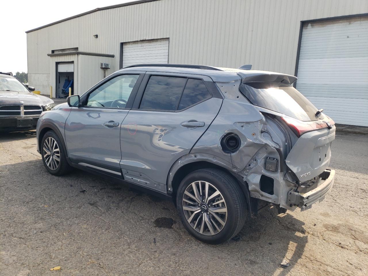 2024 NISSAN KICKS