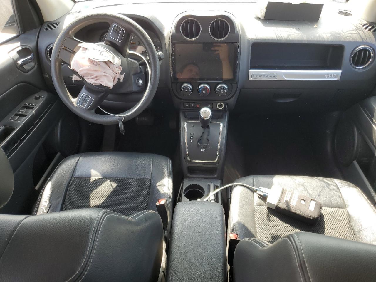 2015 JEEP Compass