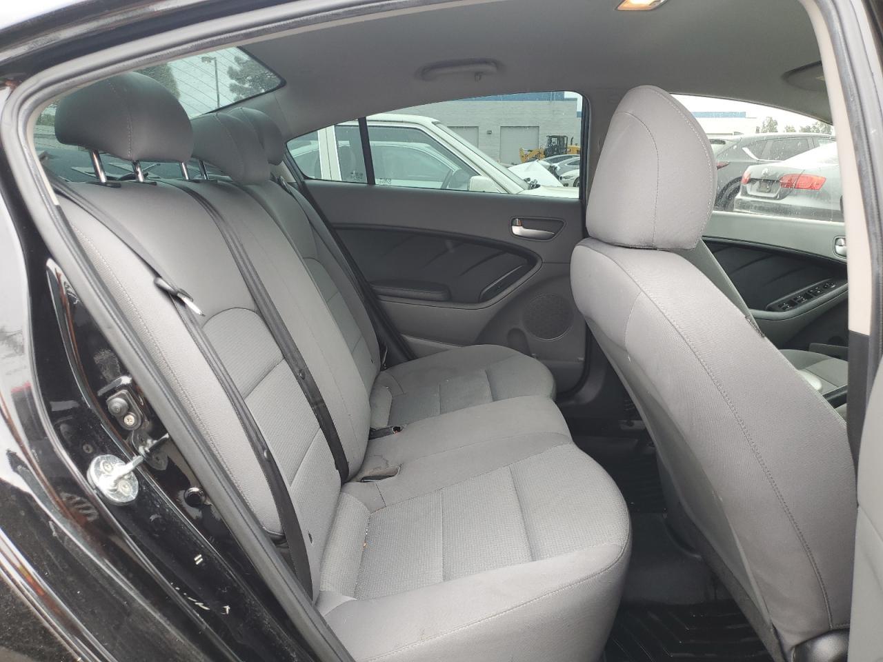 2018 KIA FORTE