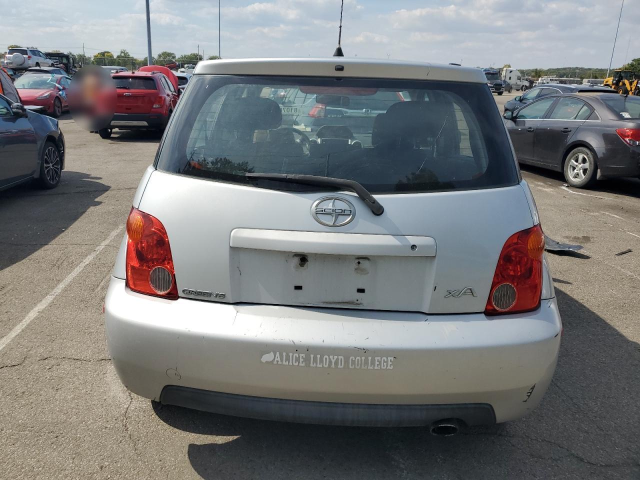 2005 TOYOTA SCION